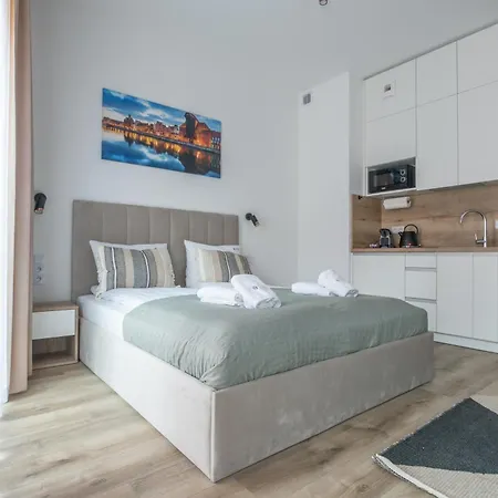Chmielna Old Town By Alqueen Apartment *