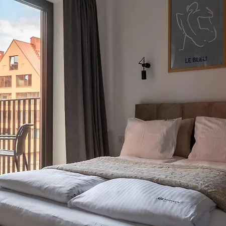 Apartamento Chmielna Old Town By Alqueen *