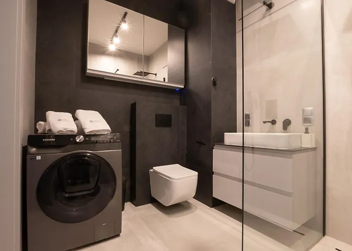 Chmielna Old Town By Alqueen 아파트